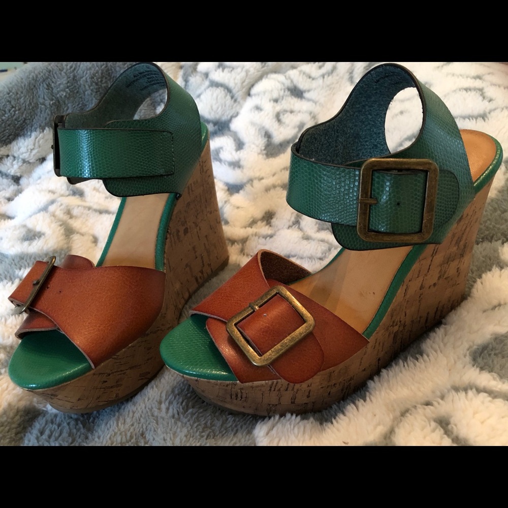 Size 5.5 Mossimo Supply Co. heels